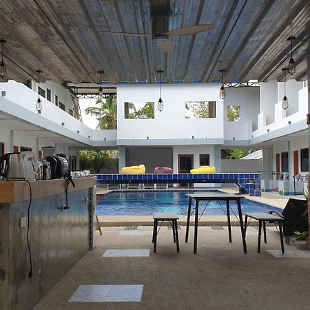 Ocean Holic Resort Tagbilaran Extérieur photo